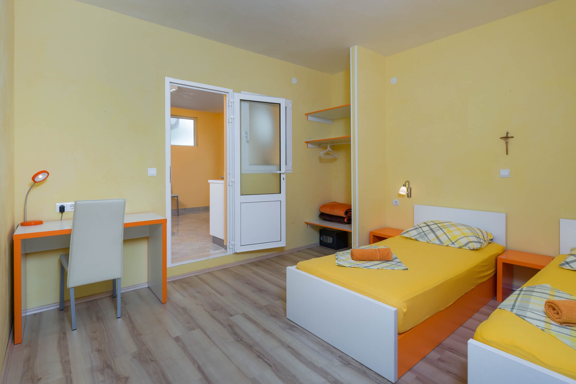 apartman orange 5